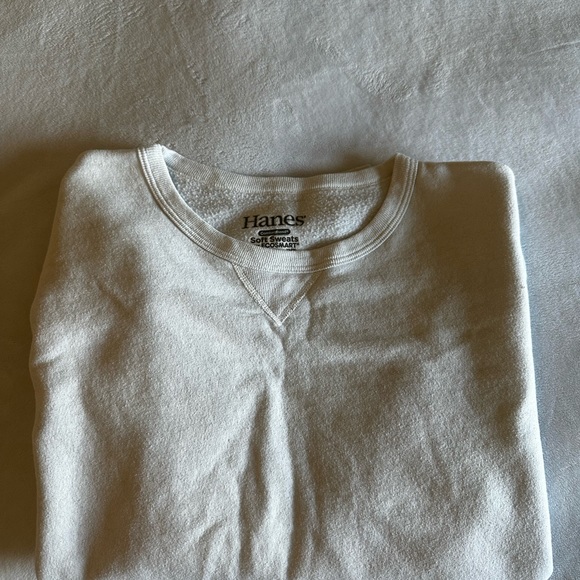 Soft sweater - Picture 2 of 2